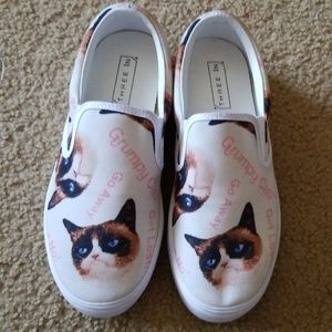 Grumpy Cat Slip-On Shoes